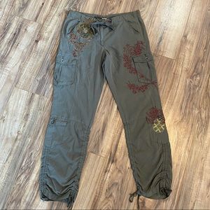 Da-Nang Embroidered Embellished Green Cargo Pants